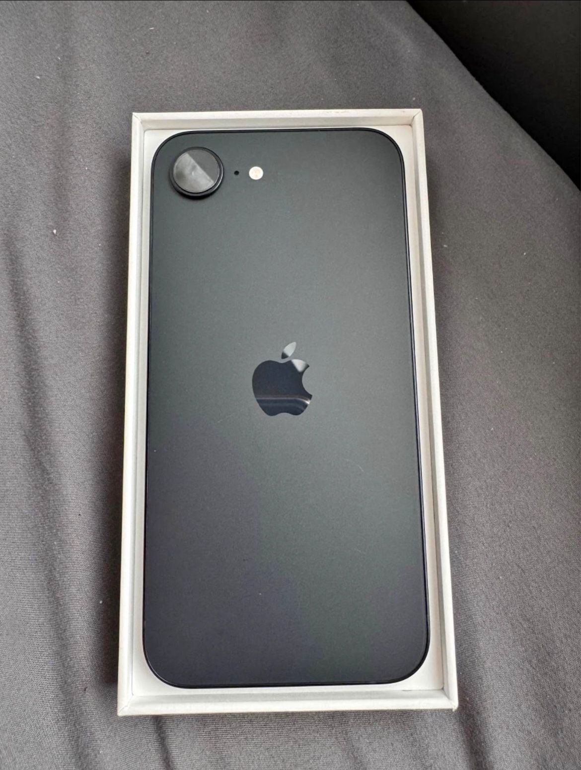 iPhone 16e 128gb Boost