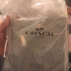 COACH BLACK BODY BAG