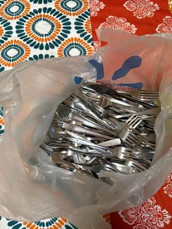 Assorted silverware