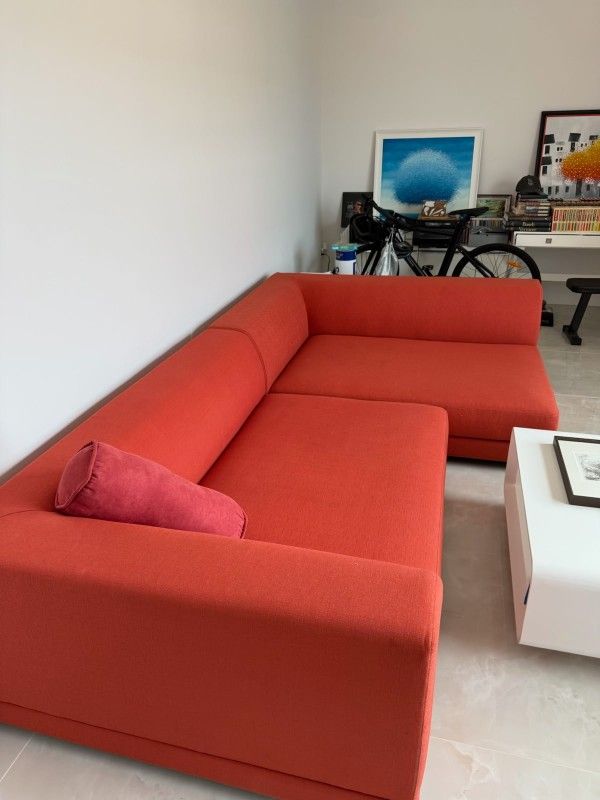 Big Wide Sofa/Couch