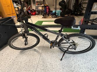 🚲 Specialized Hardrock Sport Mountain Bike – $225 OBO