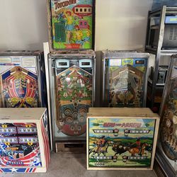 Vintage Pinball Machines