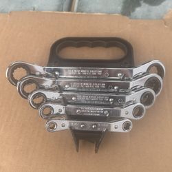 Wratcheting Wrench Double  Box End
