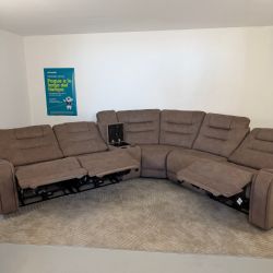 Costco Brown "Carmelo" Reclining Sectional