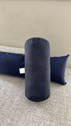 pillow cushions