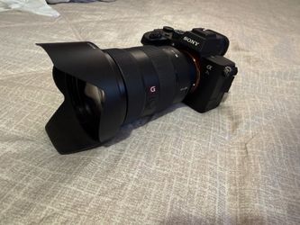 Sony A7SIII bundle with G Master FE 24-70 mm F2.8 - Shutter Count 601