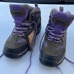 Hi-Tec Boots 