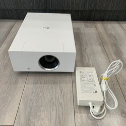 LG CineBeam HU710PW 4K Home Laser Cinema Projector 