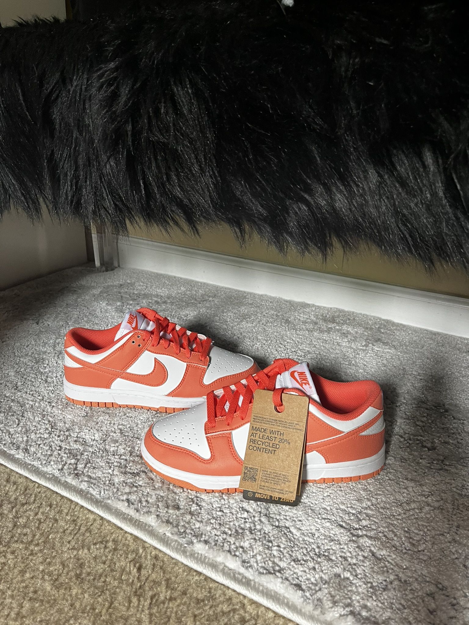 Women’s Nike Dunks Low Size 7 New W/ Tags