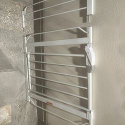 Pet/child Gates
