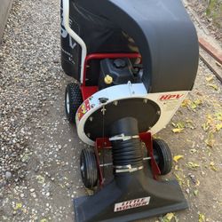 Little Wonder HPV High Performance Vac- Runs Great