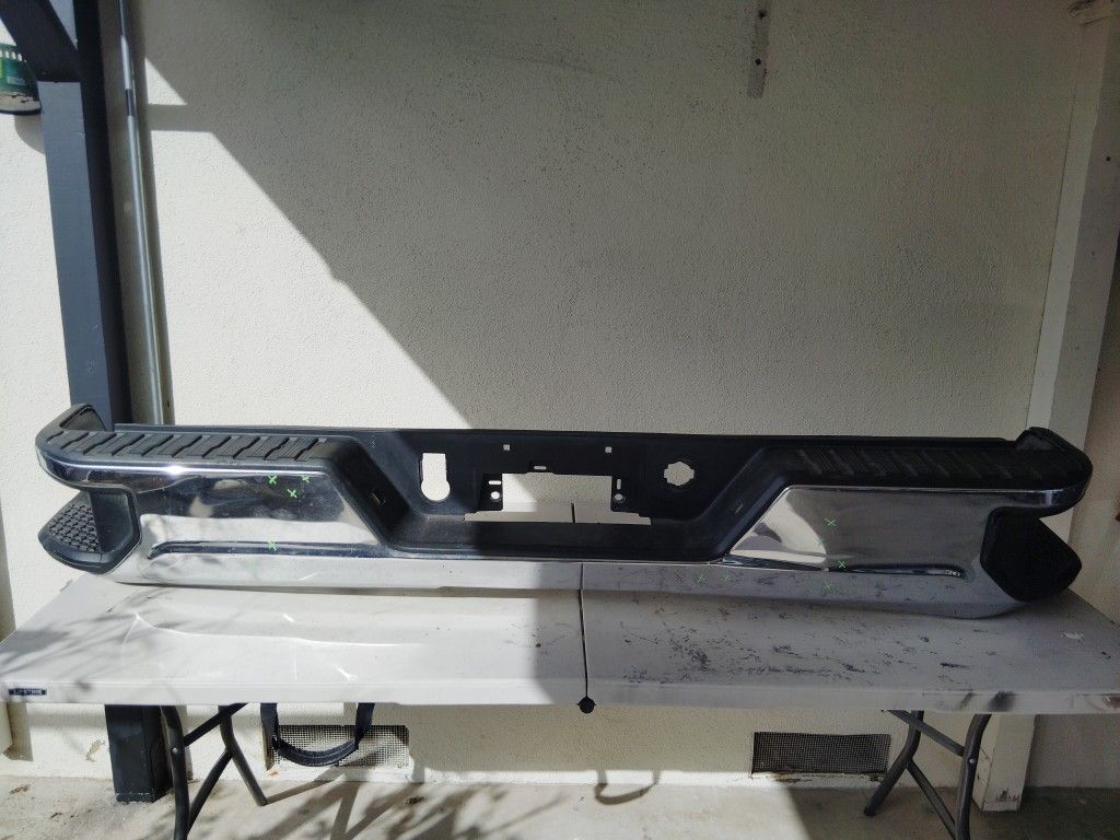 2019 2020 2021 2022 2023 2024 CHEVY SILVERADO REAR BUMPER OEM