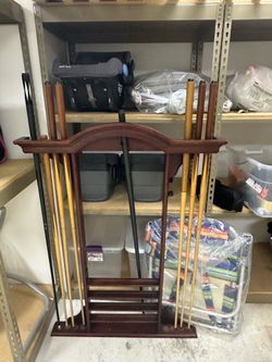 Solid Wood Pool Cue Rack + 8 Pool Cues