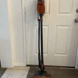 Rocket Vacuum Cleaner With Attachments