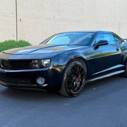 2011 CHEVY CAMARO LS, MANUAL TRANSMISSION, LOW MILES, CLEAN AUTO-CHECK, COLD AC, NICE CAR 🚘
