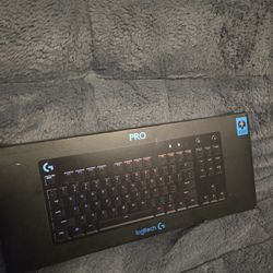 Logitech Pro Gx Clicky Keyboard