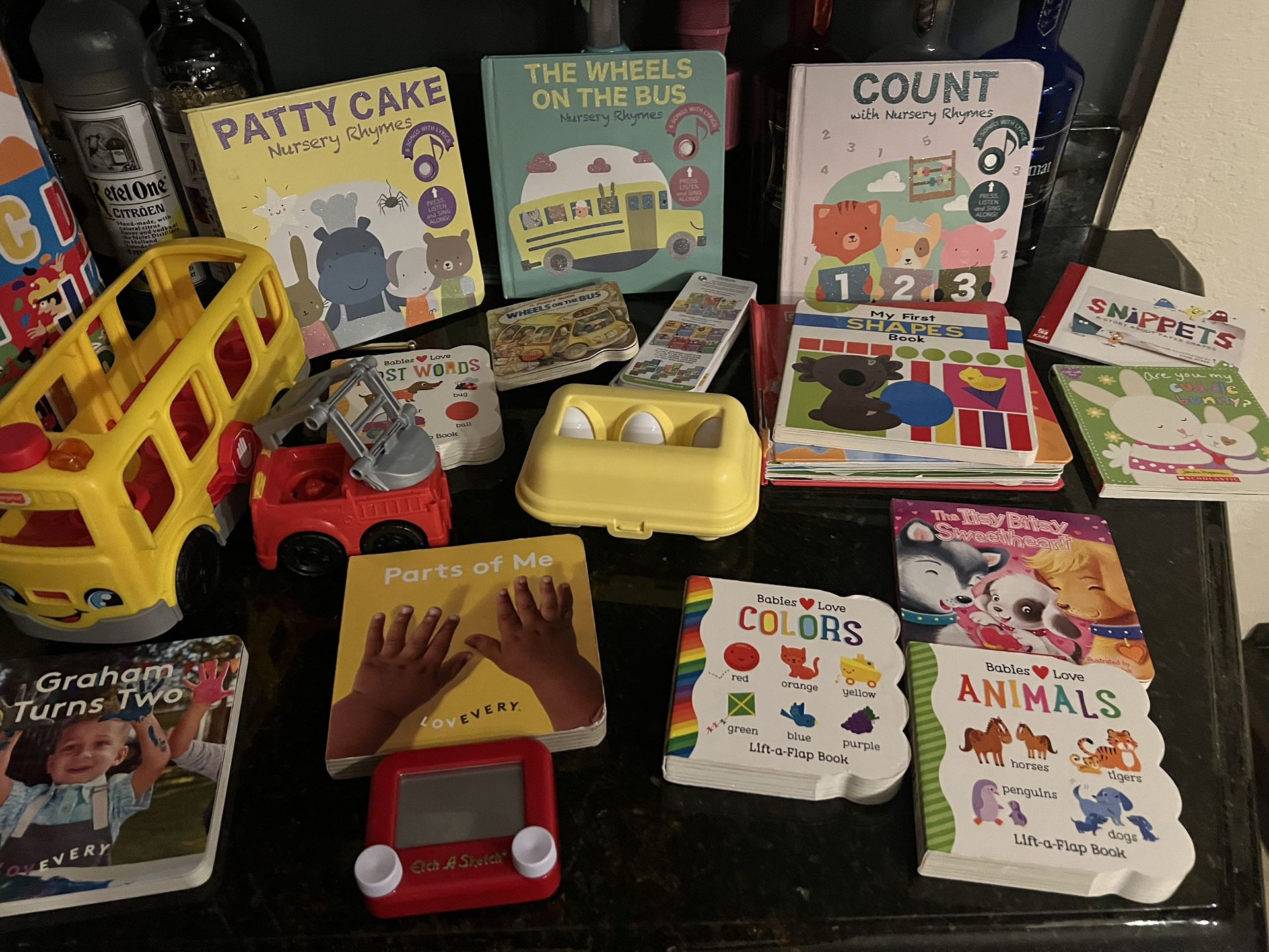 Toys/books Toddler