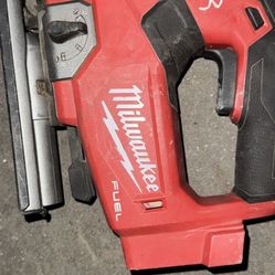 Milwaukee Fuel Jigsaw