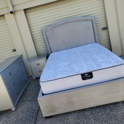 Queen Gray Silver Bedroom Furniture Dresser Set 