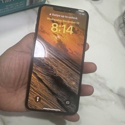 iPhone 11 Pro Max 64 Gig Like New