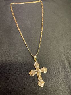 14K Plated Chain And Pendant New