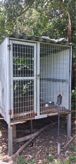 Dog cage