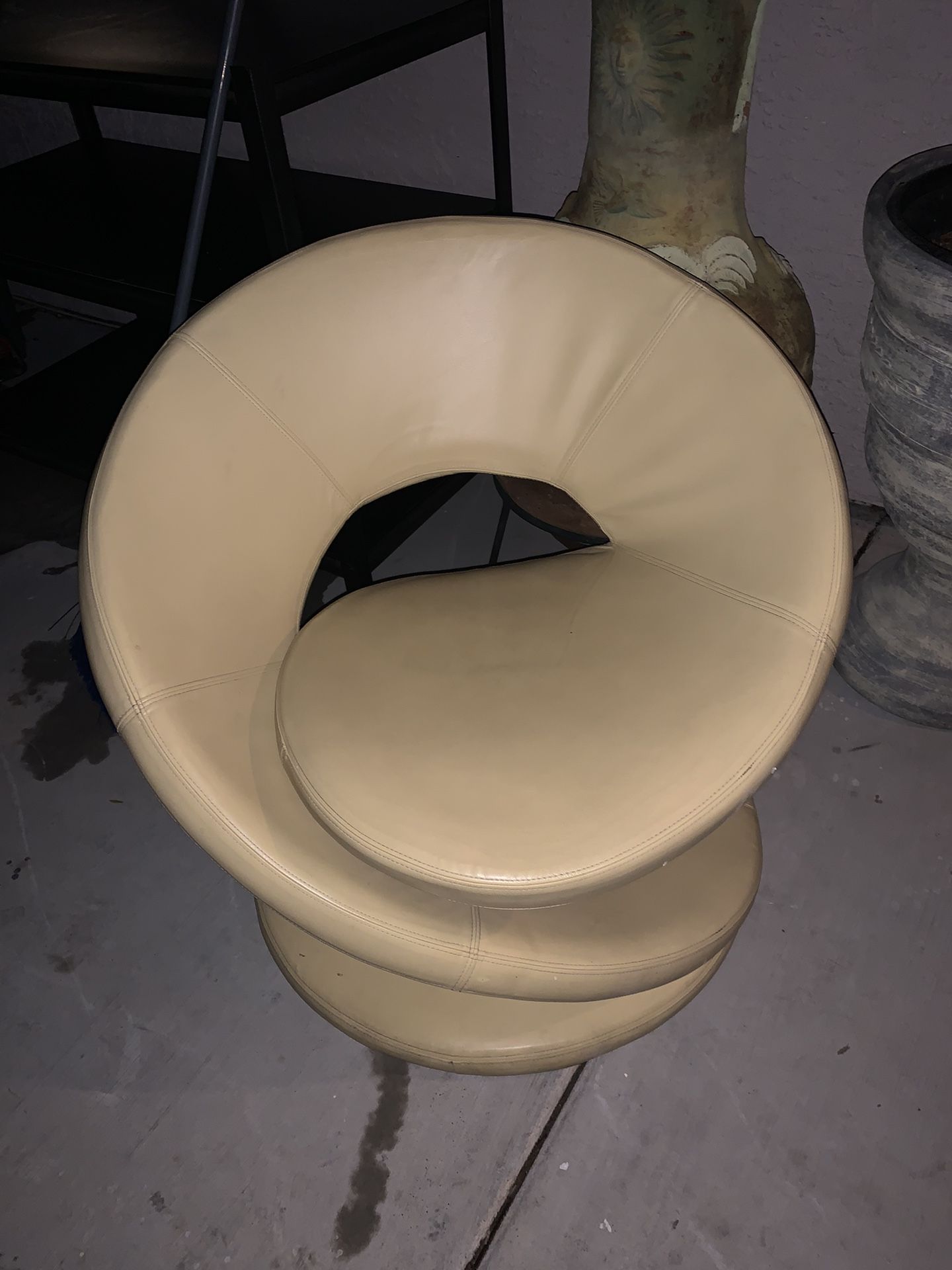 jaymar furniture ltd Chair