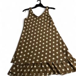 Women’s Medium dress