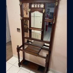 Antique Furniture 