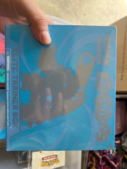 Pokémon Evolutions Etb