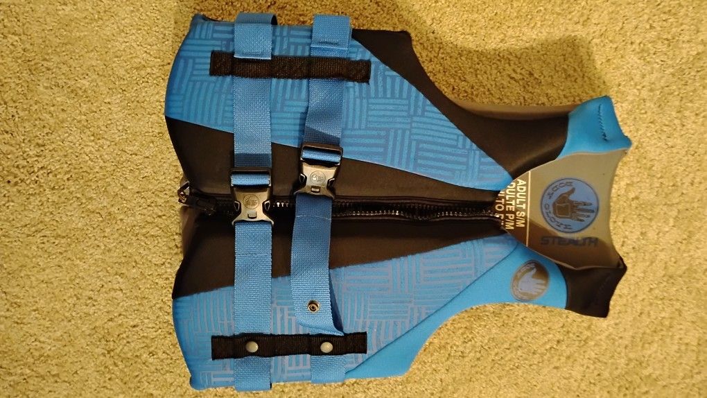 Life Jacket, Adult (Small) Stealth Body Glove