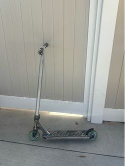 CUSTOME PRO SCOOTER