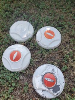C 10 Hubcaps 