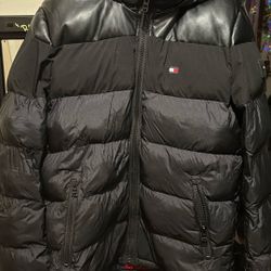 Tommy Hill finger  Jacket 