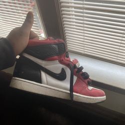 Jordan’s A Lil Clean Off 