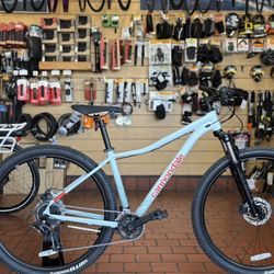 Cannondale Mountain Bike