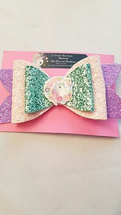 Hand made hair bows