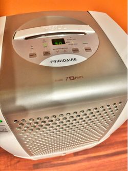 Frigidaire 70 Pints Dehumidifier