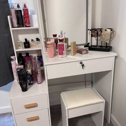 Vanity Desk 