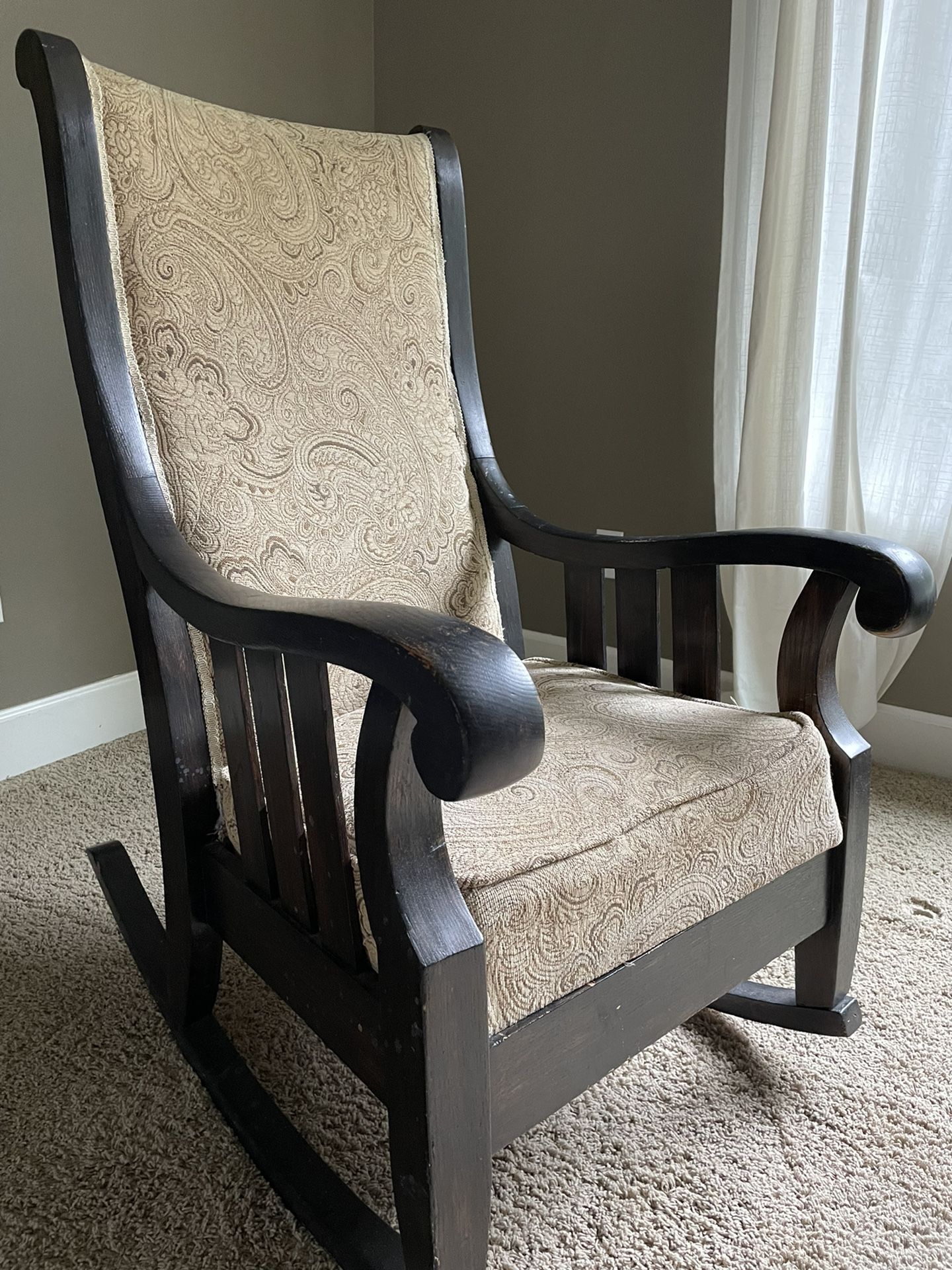 Gorgeous Antique Solid Oak Rocking Chair