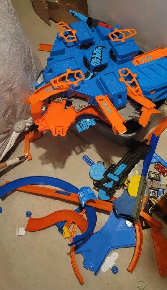 Cross Cross Crash And Other Track Parts