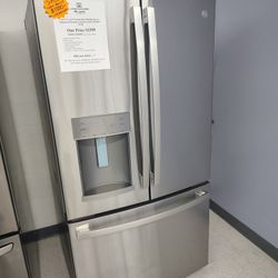 Sale Now Only $1500 GE ENERGY STAR Refrigerator W/ Gallon Door Storage And Tall Dispenser 