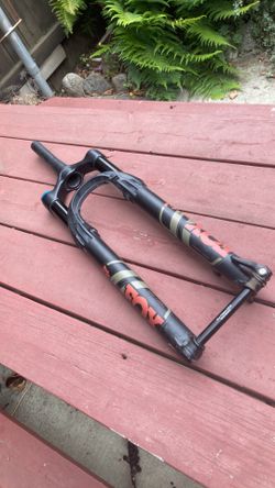 Fox 34 performance grip2