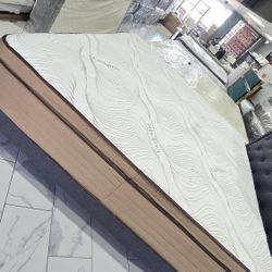 King Sizes Mattress Set 