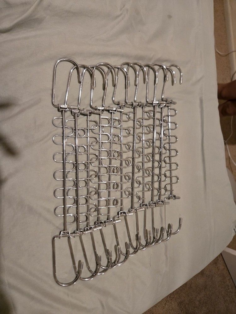 11 Space Saving Hangers 