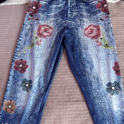 1XL Floral Denim Print Leggings – $5