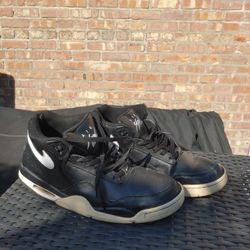 Size 12- Nike Flight Legacy Black White Solid Acceptable 