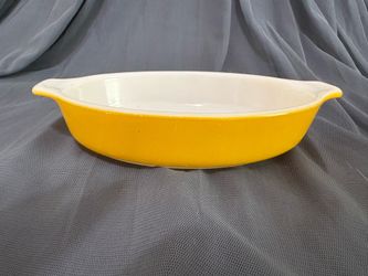 Small Pyrex dish