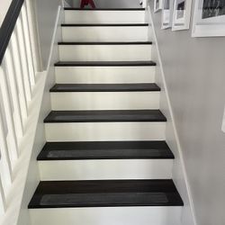 LUXURY VINYL FLOORING