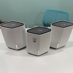 NETGEAR Orbi Pro SXR80 Set Of 3